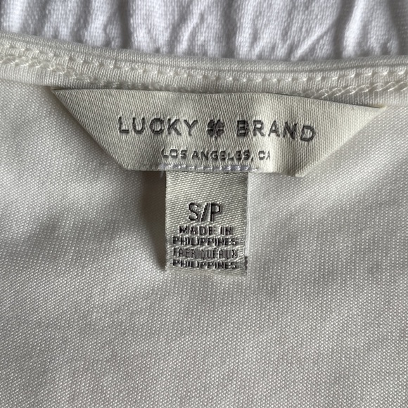Lucky Brand 🍀 short sleeved ivory v neck top with wrap style & side tie. Size S - Picture 13 of 13